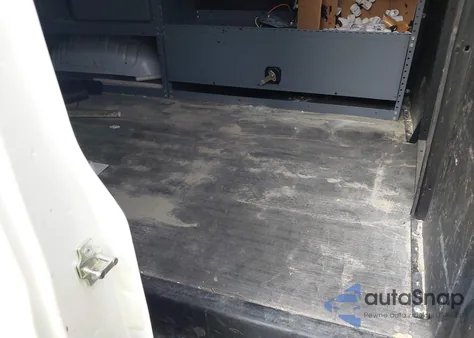 2022 Chevrolet Express G2500 from USA, damaged, VIN 1GCWGAFPXN1284366